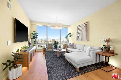 Francisco, LOS ANGELES, CA 90017