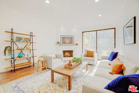 Barham, LOS ANGELES, CA 90068