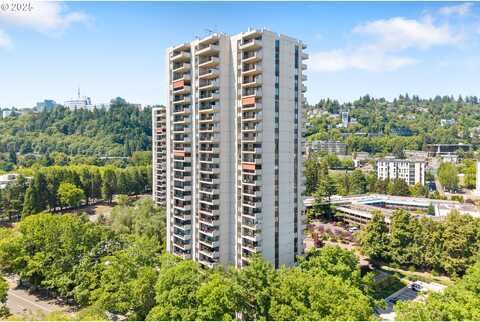 1St, PORTLAND, OR 97201