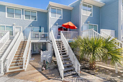 Tina, NAVARRE, FL 32566