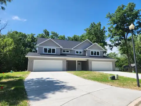 Russell, JEFFERSON, WI 53549