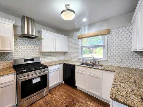 Bonway, DECATUR, GA 30032