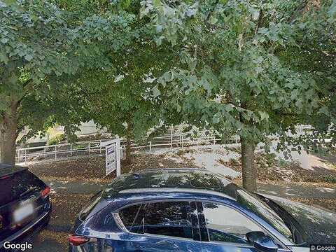 Interlake, SEATTLE, WA 98103
