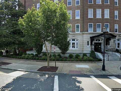 Stuart Cir #Pla, Richmond, VA 23220