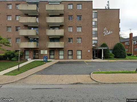 W Chester Park #D2, Ridley Park, PA 19078