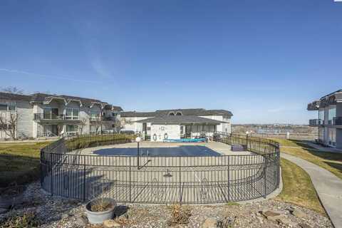 W Canal Drive 4-A, Kennewick, WA 99336