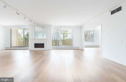 Presidential Blvd #R-312, Bala Cynwyd, PA 19004