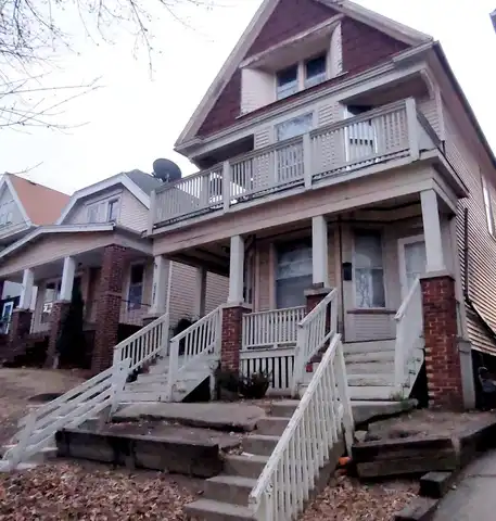 24Th, MILWAUKEE, WI 53204