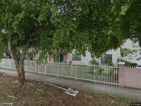 20Th, HIALEAH, FL 33012