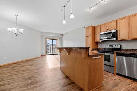 Ford, MINNEAPOLIS, MN 55426