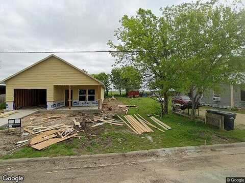 E Plum St #1, Granger, TX 76530