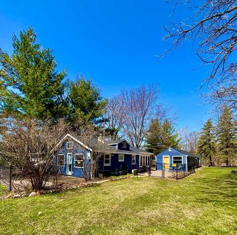 Shore, LUCK, WI 54853