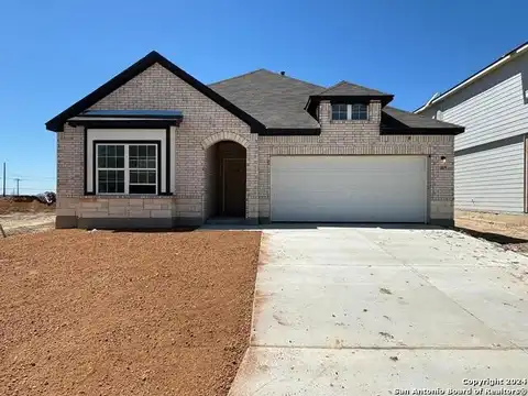 Beveridge, SEGUIN, TX 78155