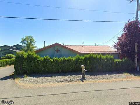N Hwy 101 #4, Hoodsport, WA 98548