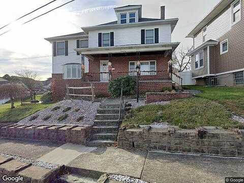 Phillippi Ave, Uniontown, PA 15401