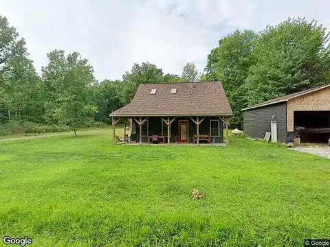 Hilltop Dr, Shenango Cra, PA 16424
