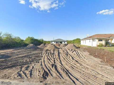 15Th, LEHIGH ACRES, FL 33976