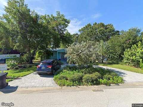 35Th, SAINT PETERSBURG, FL 33704