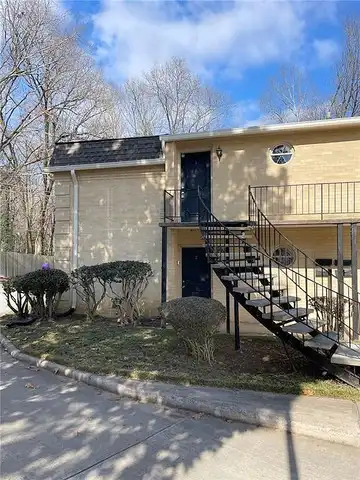 Roswell Road #K1, Atlanta, GA 30342