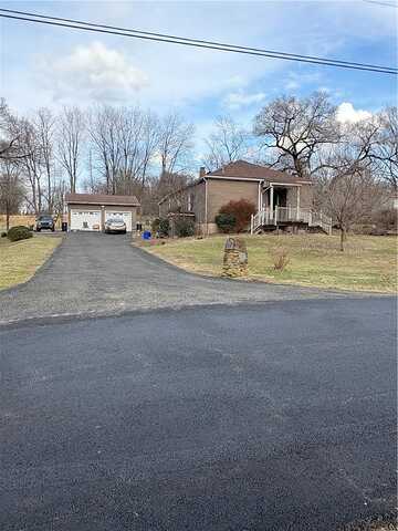 Elliot Court, Penn Twp Wml, PA 15644
