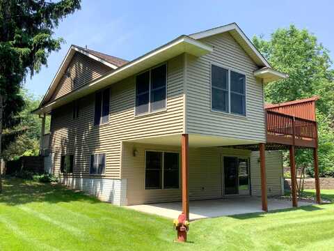 Riverside Drive #1382, River Falls, WI 54022