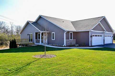 N Trailview Circle #35, Waterford, WI 53185
