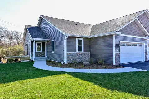 N Trailview Circle, Waterford, WI 53185