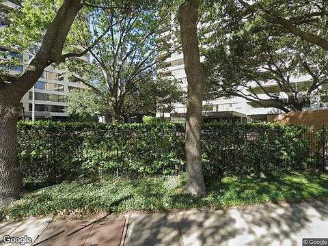 Greenway Plaza #23N, Houston, TX 77046