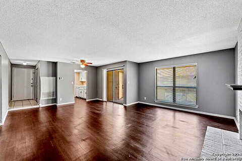 Braesview #1016, San Antonio, TX 78213
