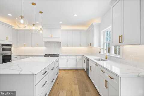 Vincent Rd, PAOLI, PA 19301