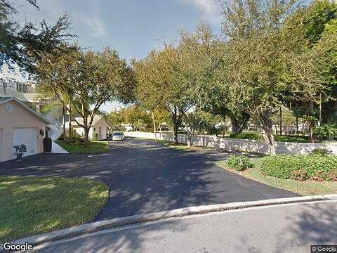 Wiggins Lake, NAPLES, FL 34110