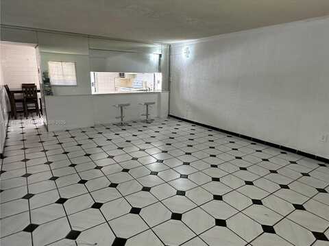 2190 W 60th St, Hialeah, FL 33016