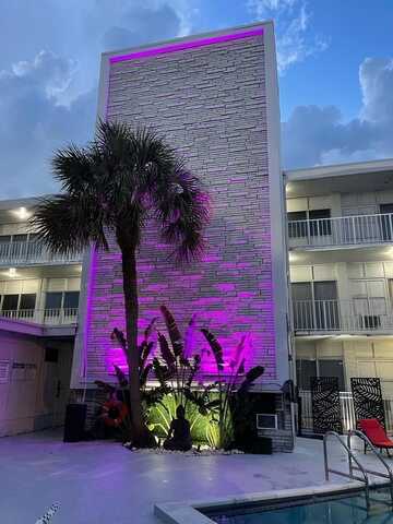 2101 Normandy Dr, Miami Beach, FL 33141