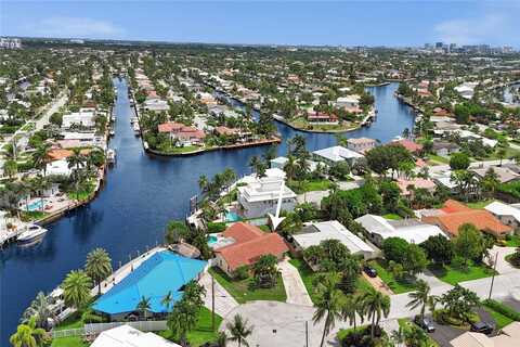 571 SE 11th St, Pompano Beach, FL 33060