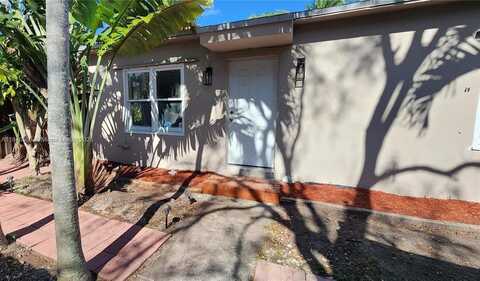 1221 N 58th Ave, Hollywood, FL 33021