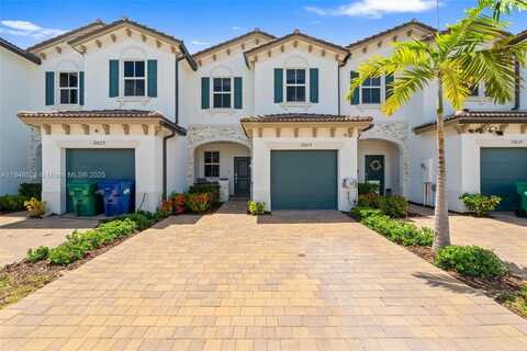 12625 NW 23rd Pl, Miami, FL 33167