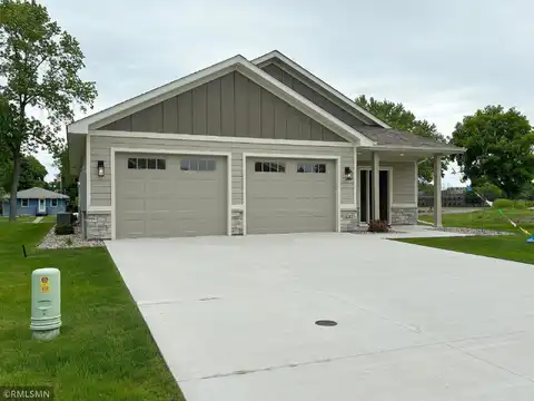 Jefferson Court, Shakopee, MN 55379