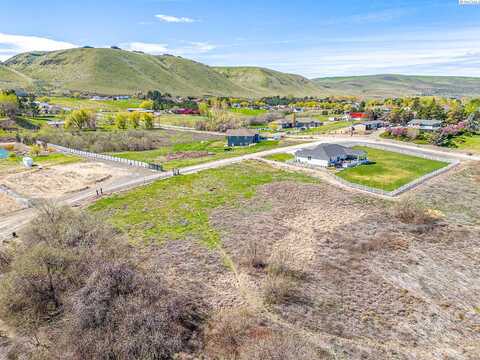 932, KENNEWICK, WA 99338