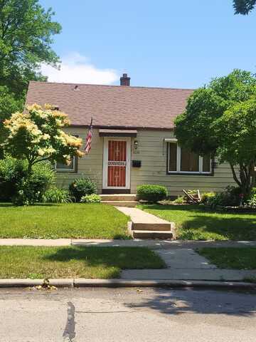 3634 N 79th St, Milwaukee, WI 53222