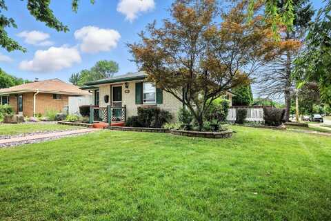 1400 W Klein Ave, Milwaukee, WI 53221