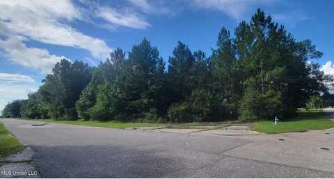 233 Akoko Street, Diamondhead, MS 39525