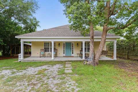 103 Oak Drive, Bay Saint Louis, MS 39520