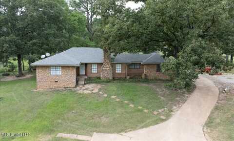 108 Wynndale Lake Road, Terry, MS 39170