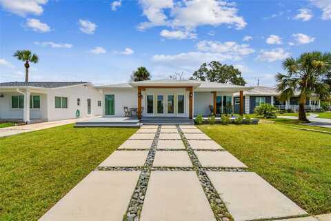 315 S SPRING BOULEVARD, TARPON SPRINGS, FL 34689