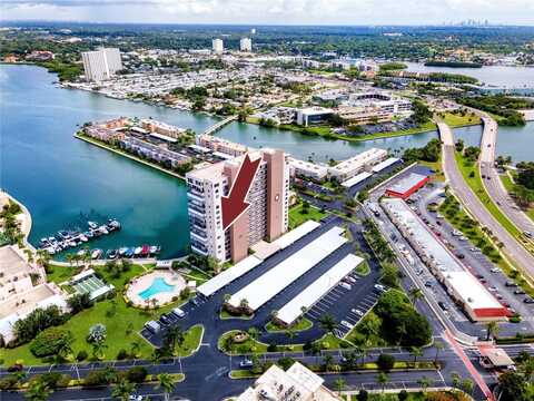 7300 SUN ISLAND DRIVE S, SOUTH PASADENA, FL 33707