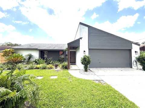 8020 N GOMEZ AVENUE, TAMPA, FL 33614