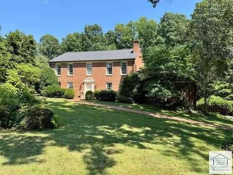 1230 Plantation Dr, Collinsville, VA 24078