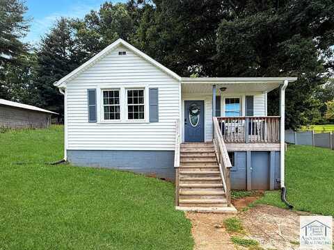 2744 Spruce Street, Martinsville, VA 24112