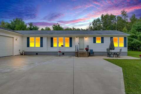 135 N Ridge, Carsonville, MI 48419