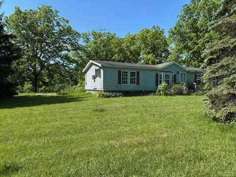 4550 Snover, Deckerville, MI 48427